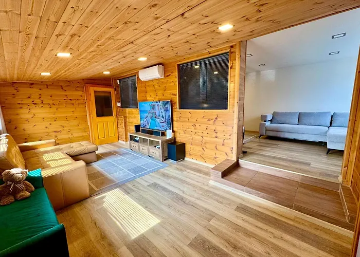 Wendell Apartment